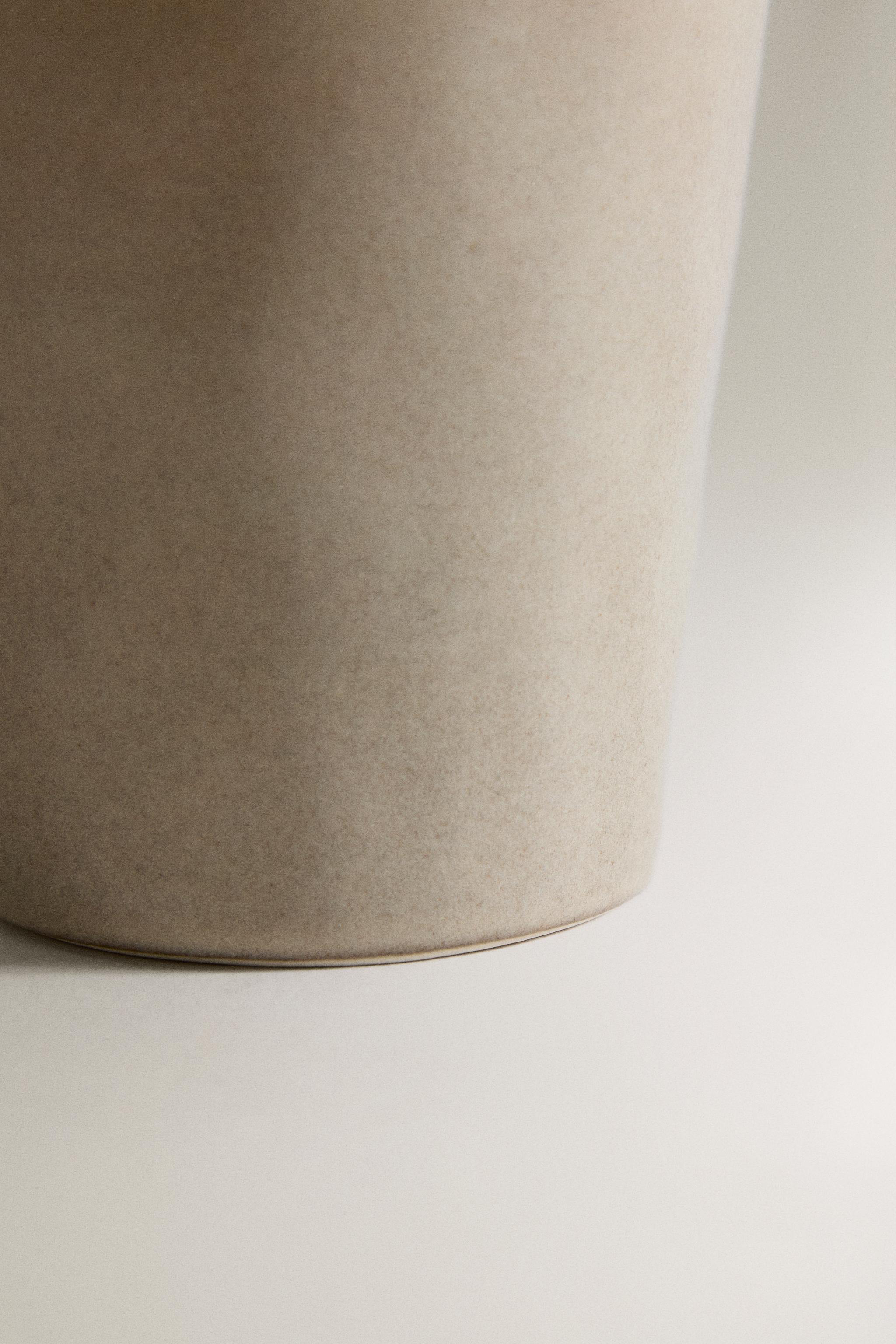 IRREGULAR STONEWARE MUG